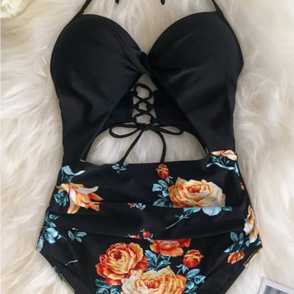 Cupshe Black Floral One Piece Swimsuit